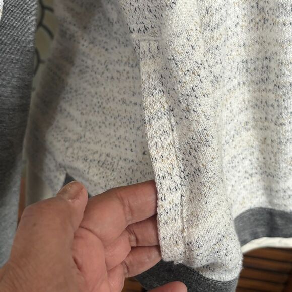 Cabi Shrunken Knit Moto Blazer Heather Grey Jacket 211 Size XL NWT - Picture 8 of 16